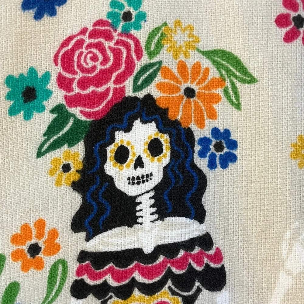 NWT Cynthia Rowley Colorful Dia de Los muertos Kitchen Towels Set